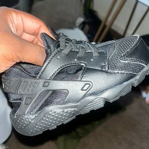 Never worn huaraches